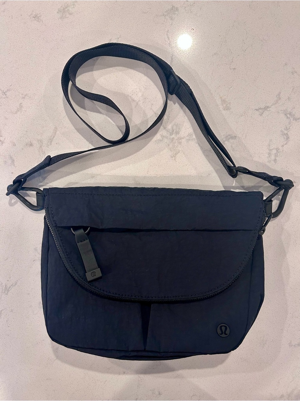 lululemon athletica Black Crossbody Bag with Adjustable Strap
